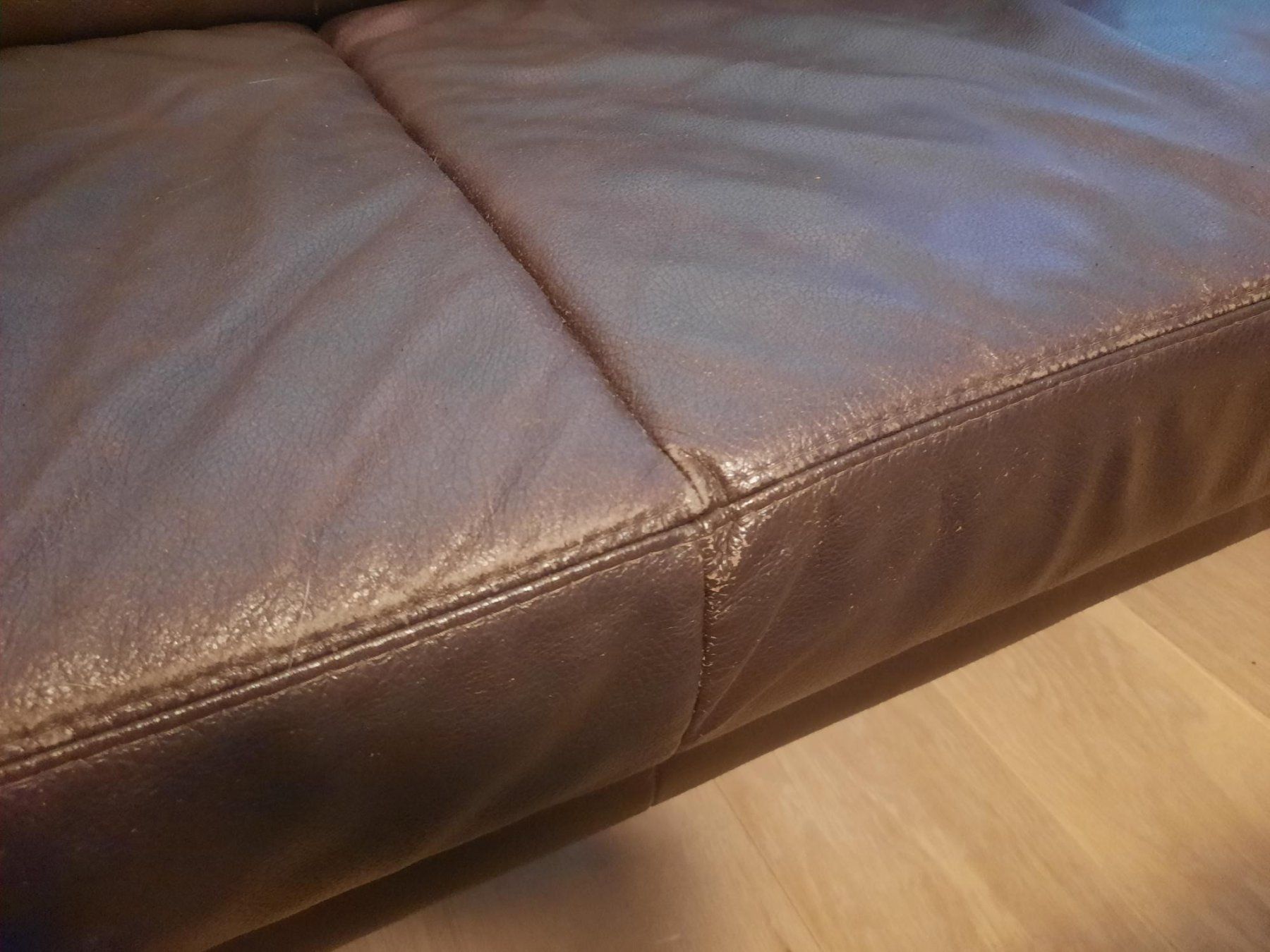 Divani: zwei Sofas, 2 und 3 Plätze, braun, aus Leder – Usato da Frauenfeld venduto da tigerente1 5