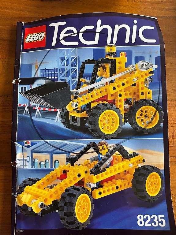 Kit di costruzioni: Lego Technic 8235 Front End Loader – Usato da Horw venduto da bar_5nkm 2