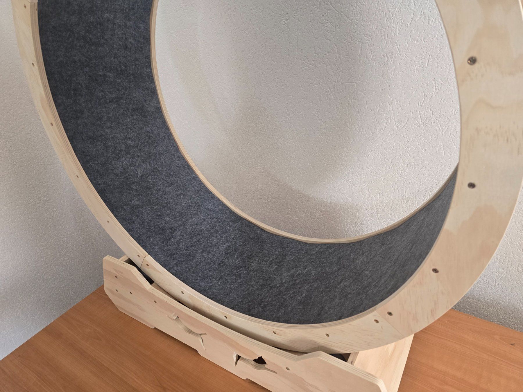Liege- & Schlafplätze: Roue pour chat Neuve – Neu (gemäss Beschreibung) aus Les Verrières von kitel79 2