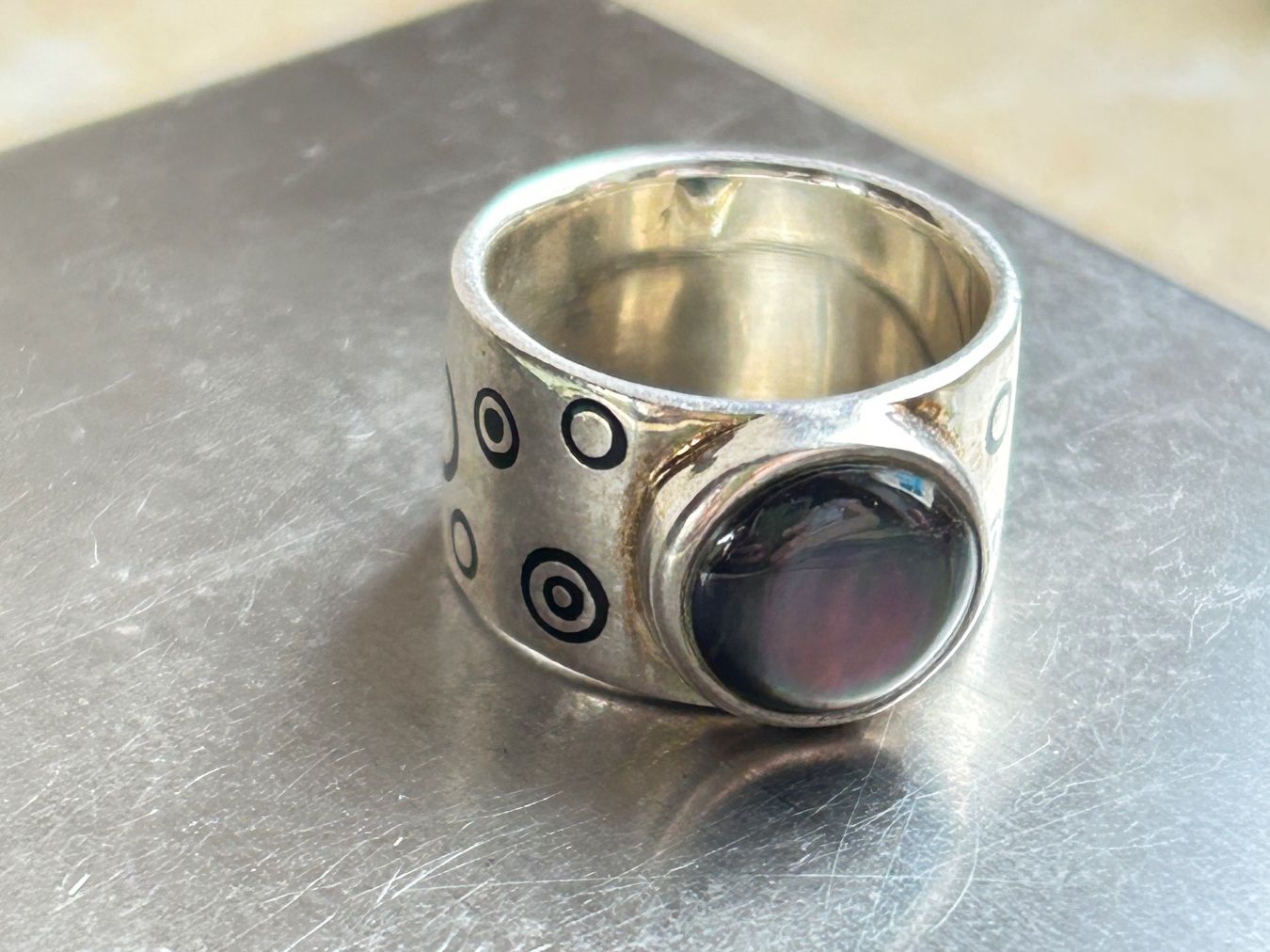 Ringe: Silberring mit Muschel happy (53) – Gebraucht aus Dittingen von Bijoubelle 7