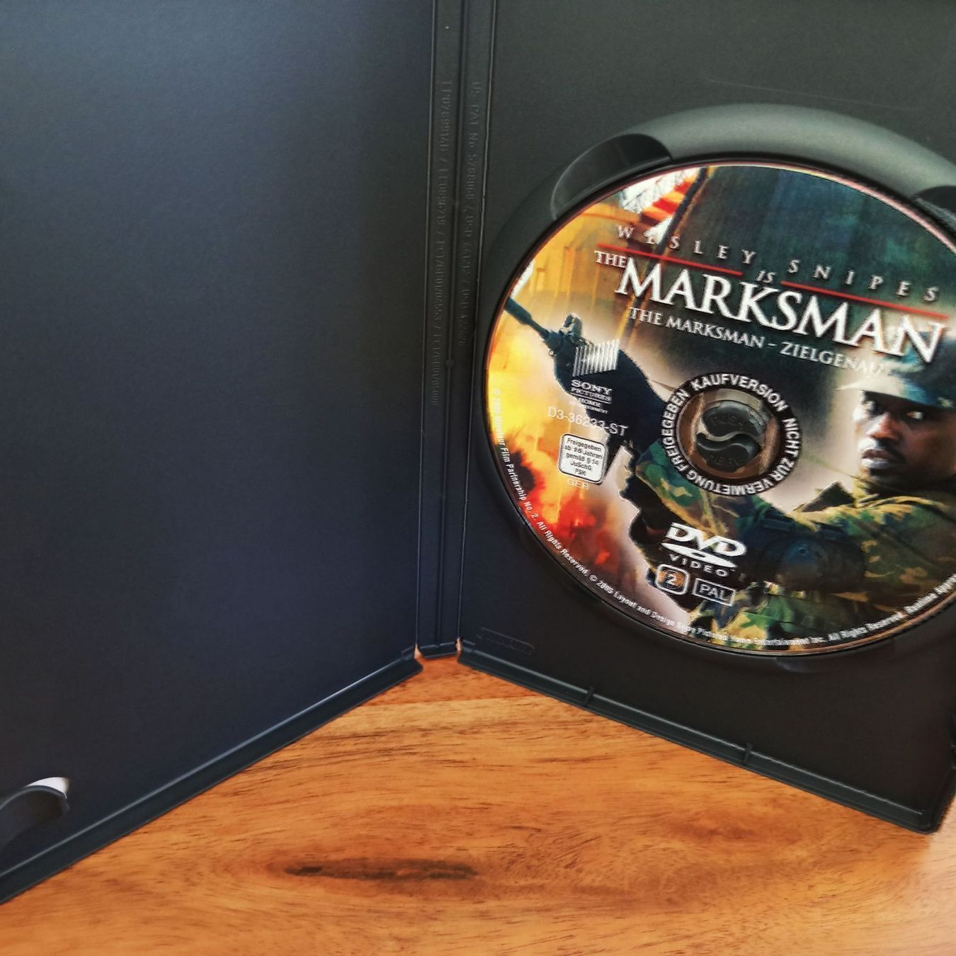 Tutti i DVDs: The Marksman - Zielgenau – Usato da Dübendorf venduto da kb86_MOVIE 2