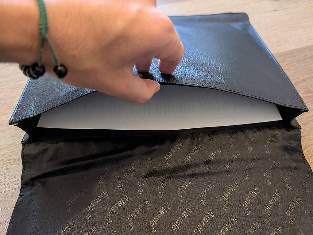 Koffer & Taschen: Ledermappe Ledertasche und Lederblock. Beruf Bewerbung – Gebraucht aus Hünenberg See von Klaus91 3