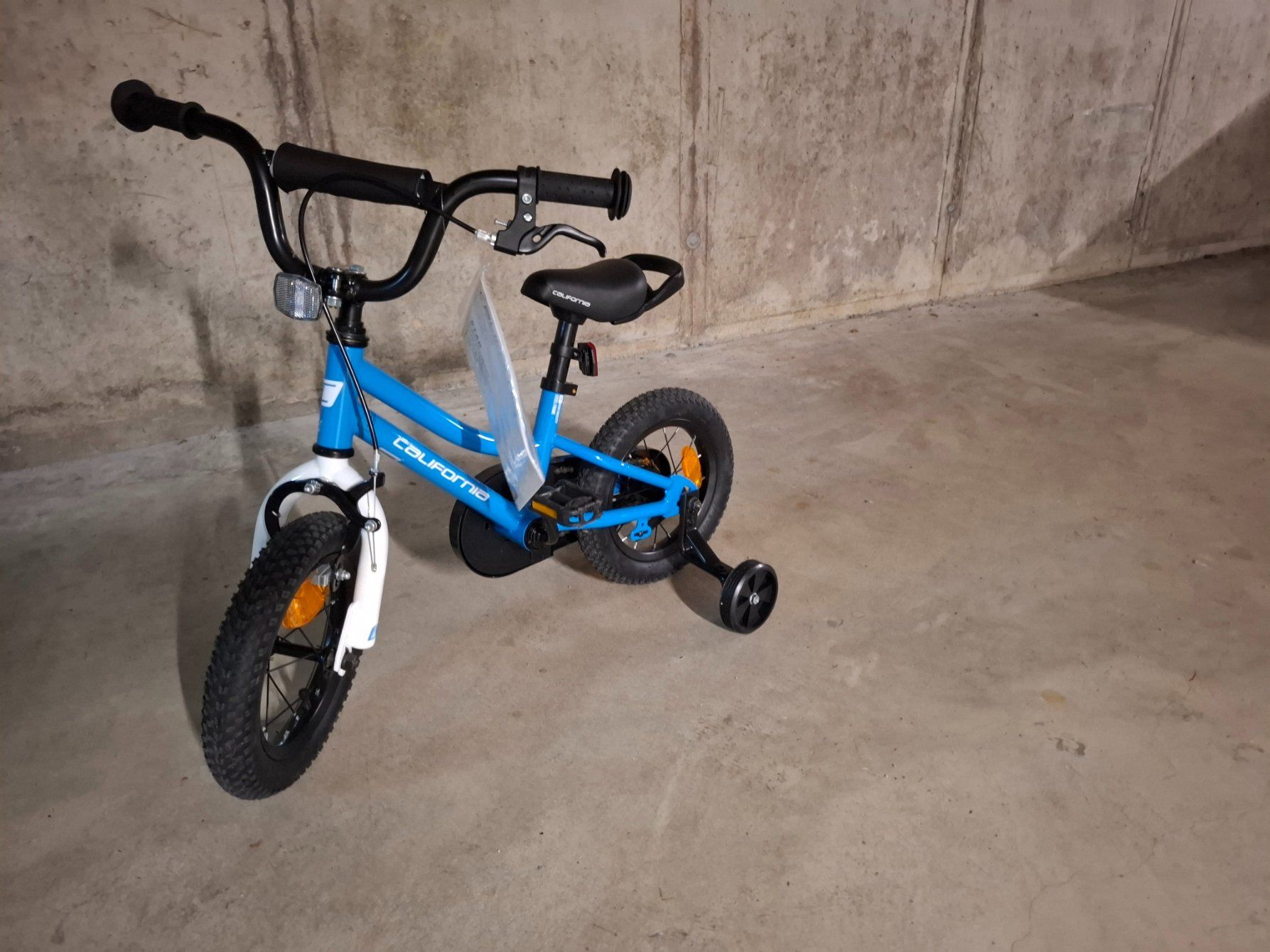 Vélos: Kindervelo California – Neuf (Voir description) à Thayngen par crissou 2