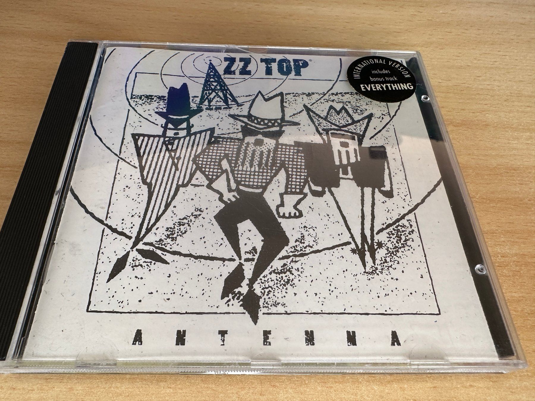 CD: ZZ Top – Antenna – Usato da Rikon im Tösstal venduto da Alpenmutz