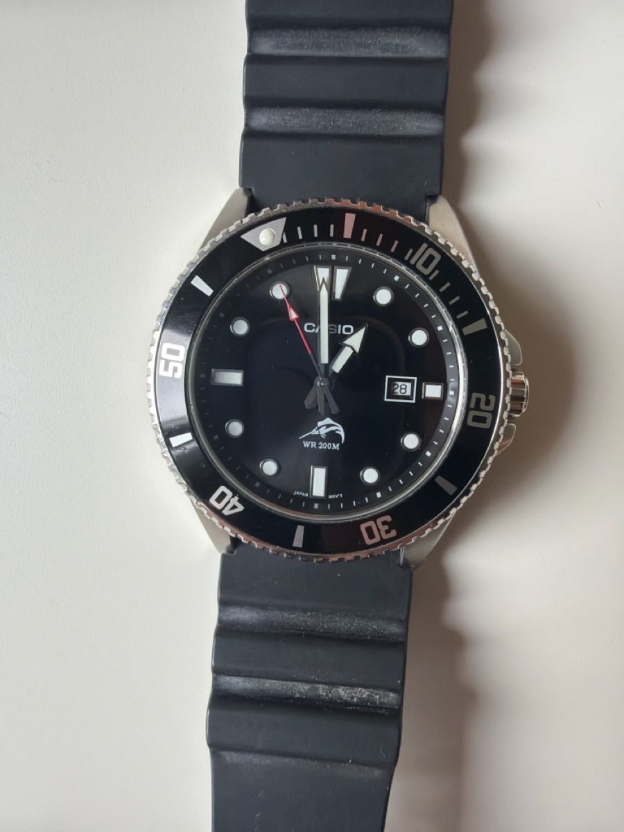 Casio Montres: Casio MDV-106 – D'occasion à Gossau SG par sushifactory