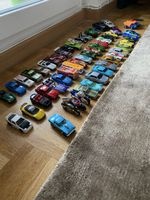 Hot Wheels und andere, stark bespielt bis neu