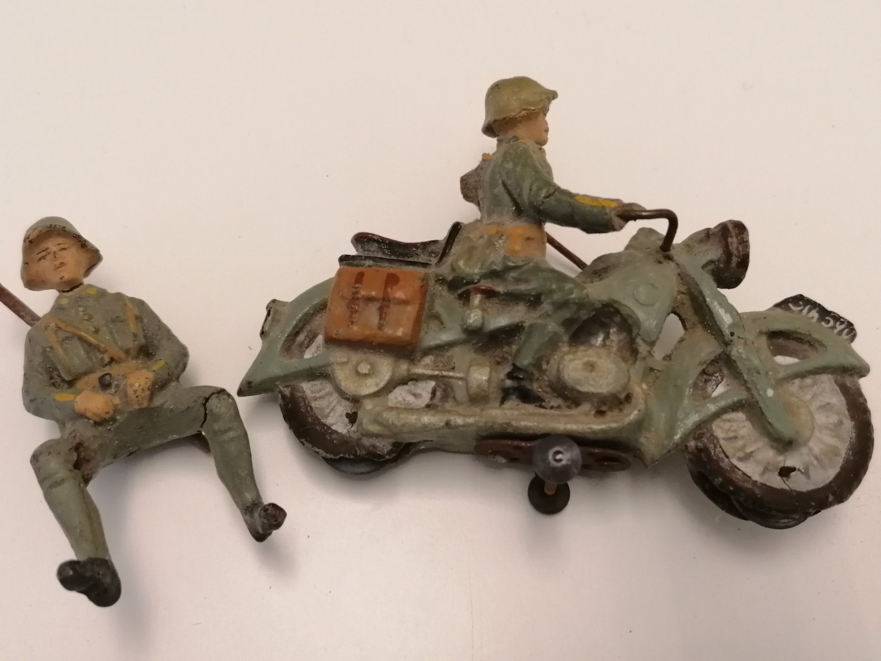 Elastolin Jouets: Elastolin Soldaten mit Motorrad – D'occasion à Basel par vintagecollector 5