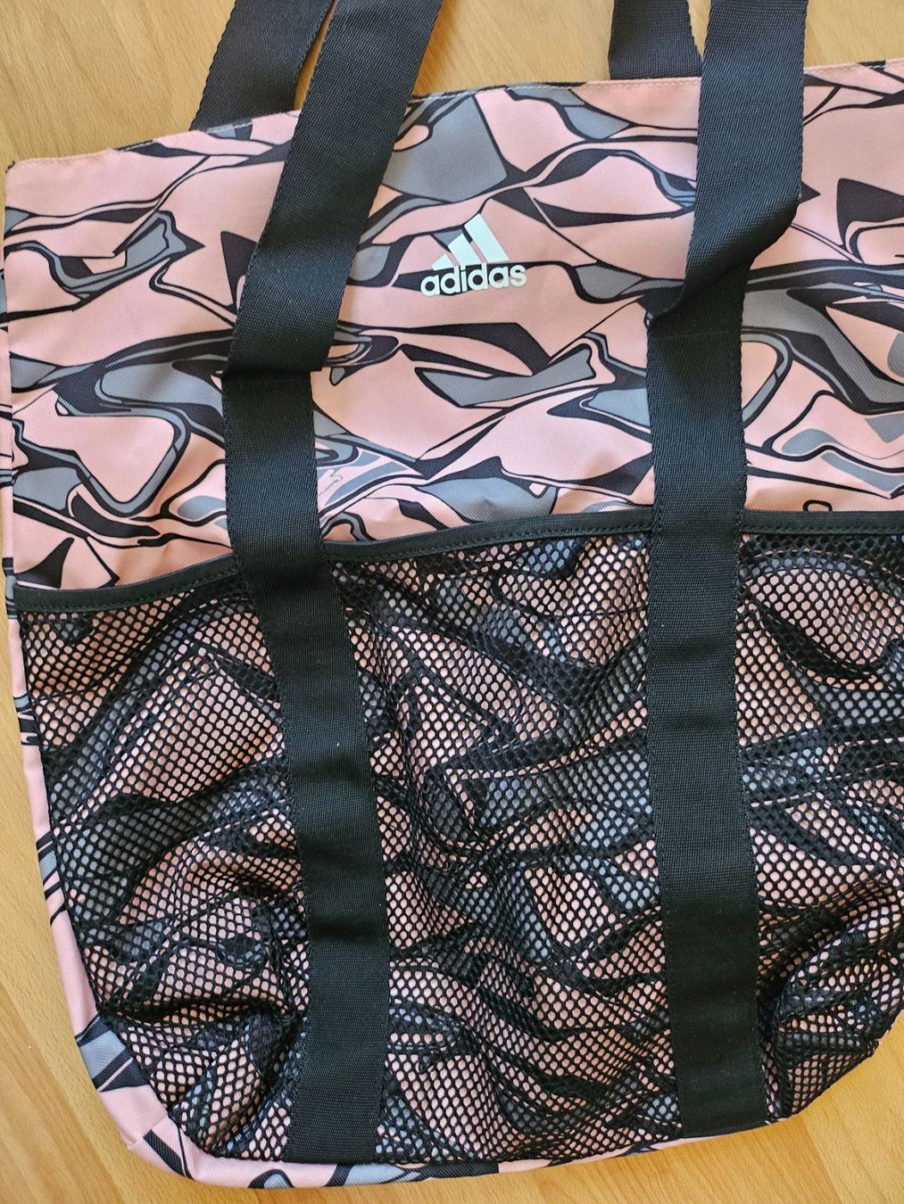 Taschen: Sac de marque Adidas neuf – Neu (gemäss Beschreibung) aus La Chaux-de-Fonds von Label001 4