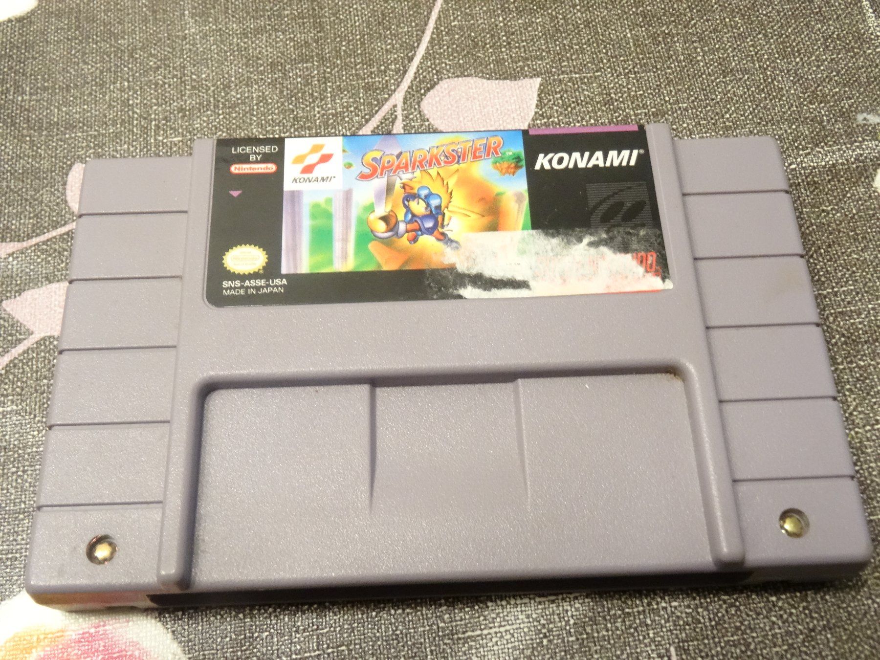 Nintendo Giochi: Sparkster SNES NTSC RAR – Usato da Olten venduto da Disc-Ausverkauf