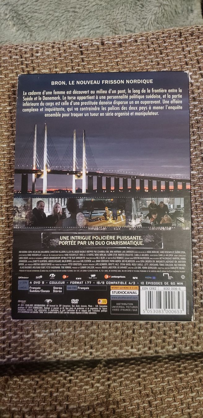 Tutti i DVDs: Saisons 1 à 3 de The Bridge (DVD) – Usato da Le Séchey venduto da Jill93 1