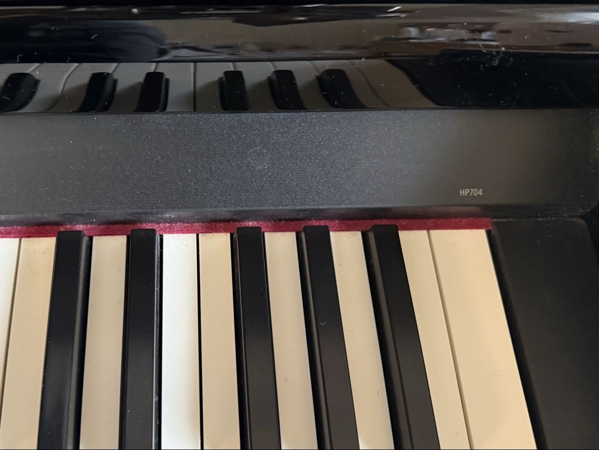 Roland Instruments de musique: Roland E-Piano HP704 – D'occasion à Zürich par jiu_879n 2