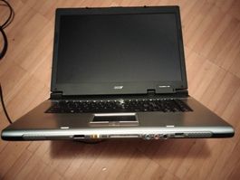 Laptop:Acer TravelMate 4600, ungetestet/defekt ohne Netzteil
