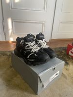 Balenciaga Tracks 