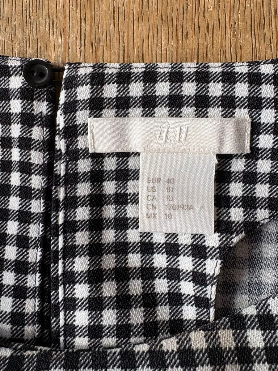 Vestiti: Klassisches Kleid Gr.40 – Usato da Baden venduto da jdif 4