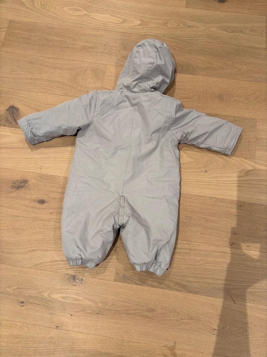 Completi: Winter Snowsuit - McQueen - 12 Monate/ 74/80cm – Usato da Wahlen b. Laufen venduto da Slash077 1