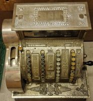 Caisse enregistreuse antique "National"