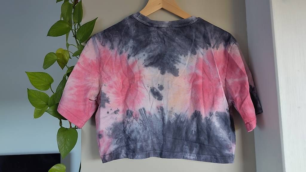 Pullover & Sweatshirts: von Dutch Croptop Gr. S – Gebraucht aus Solothurn von Claudiaf11 1
