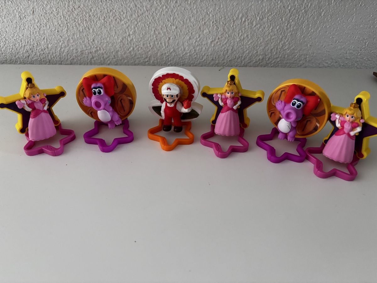 Mc Donald's Statuette: McDonalds Super Mario Galaxy  – Nuovo (secondo la descrizione) da Ottenbach venduto da toggis