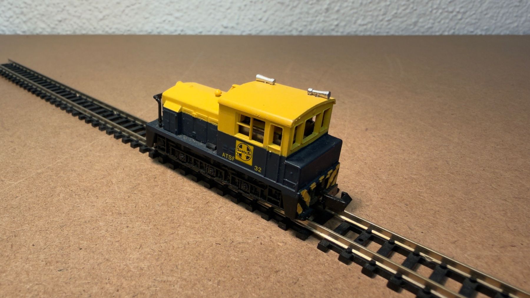 Modellini di ferrovie: Bachmann Rangierlok ATSF Santa Fe – Usato da Schlieren venduto da rat_lq6b 5