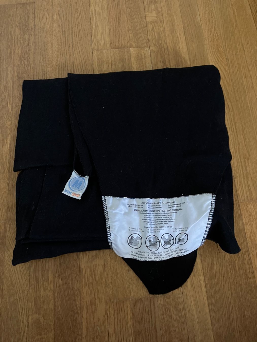 Moby Wrap Marsupi portabebè: Moby Wrap Schwarz – Usato da Zürich venduto da robkat