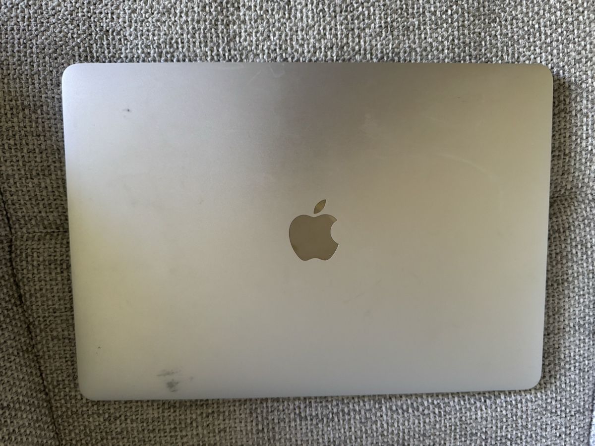 Apple Notebook: MacBook Pro 13 – Difettoso da Adliswil venduto da Busys 2
