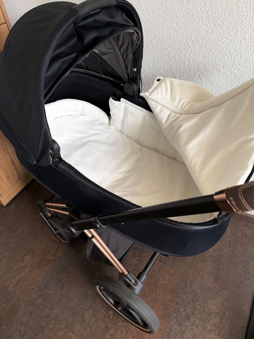 Cybex Poussette: Cybex Priam All Black Kinderwagen Set – D'occasion à Langnau am Albis par Verkauf77 1