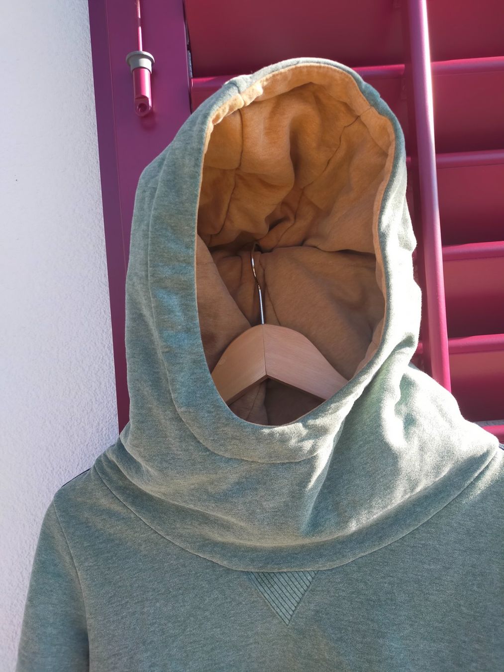 Maglioni & Felpe: Cooler Hoodie olive (s) – Usato da Boniswil venduto da kat_tak 2