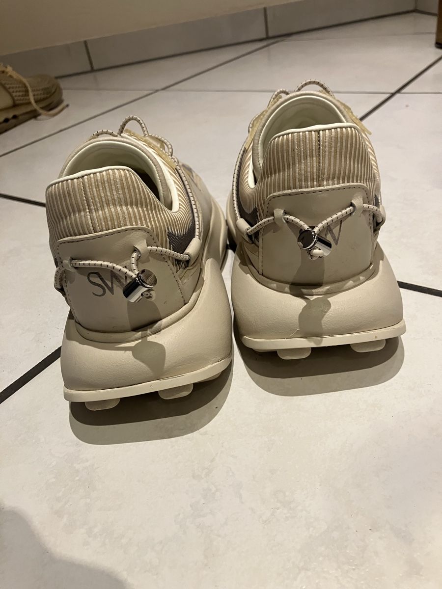 Stuart Weitzman Scarpe da donna: Stuart Weitzman Turnabout Sneaker Gr. 38.5 Top Zustand! – Usato da Nänikon venduto da mbouvard 2