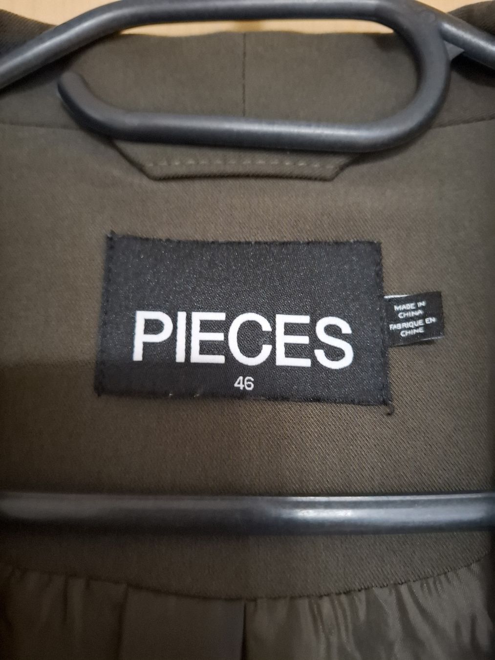 Pieces Giacche: Pieces Blazer Gr. 46, khaki – Usato da Urtenen-Schönbühl venduto da nerdgirl 1