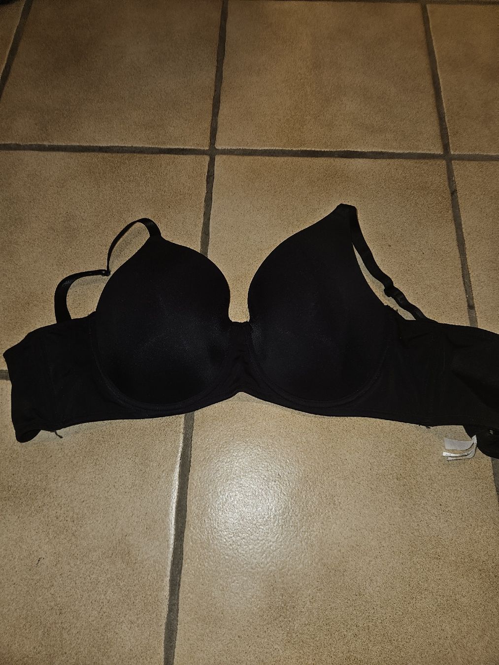 Altra biancheria intima: Schwarzer BH Gr. 100C – Nuovo (secondo la descrizione) da Härkingen venduto da er_ha62