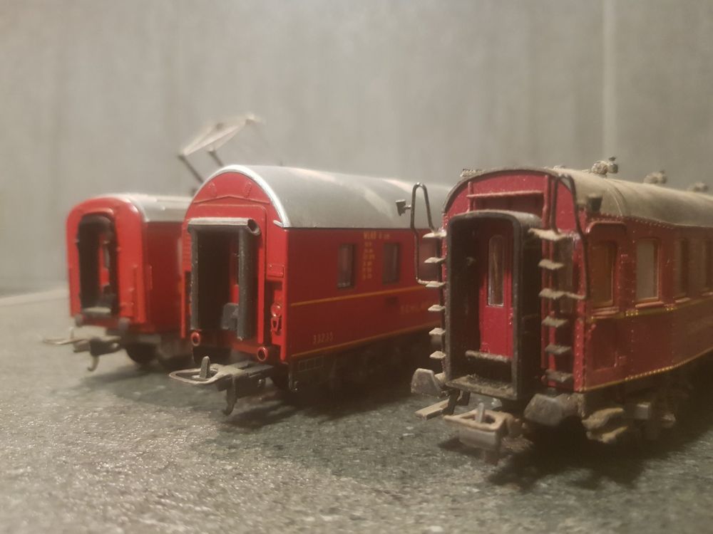 ANCIEN WAGONS MARCHANDISE air liquide pour train électrique des