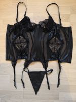 Schwarzes Dessous-Set, Lederoptik mit Spitze, Grösse S/M