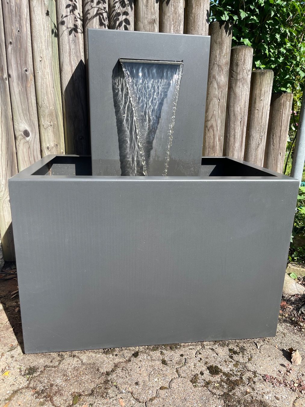 Stagni & Fontane ornamentali: Gartenbrunnen mit Wasserfall – Usato da Dietikon venduto da Martmk