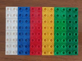 Lego Duplo (G75) 24 Bausteine 2x2 Noppen