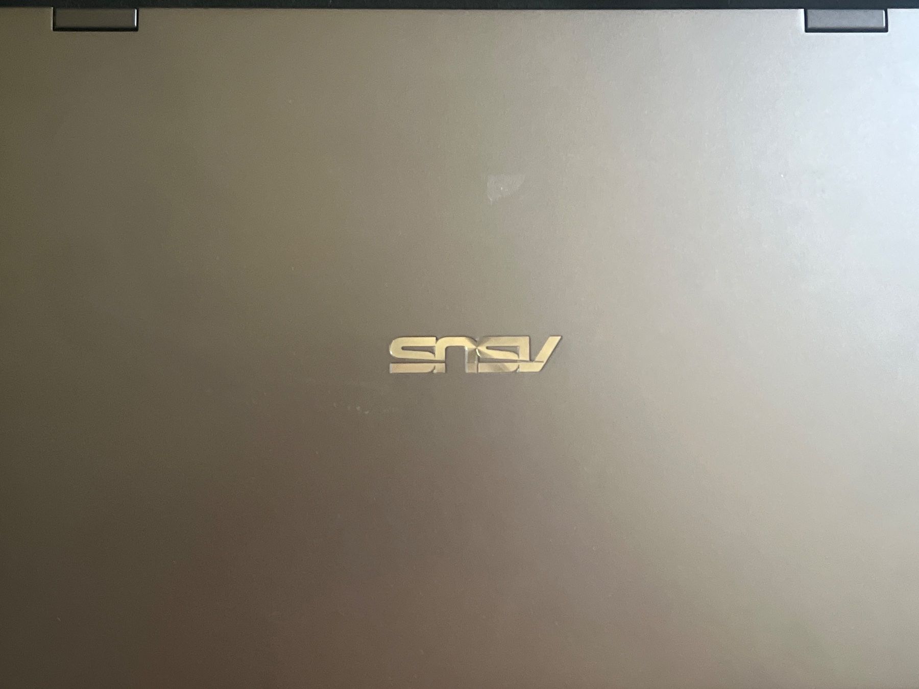 Asus Notebook: Asus Laptop Core i5 10th GEN// SonicMaster// – Usato da Zürich venduto da aro_sgq2