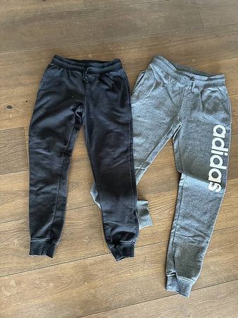 Jungs-Trainerhose 2 Stk Gr. 142-164