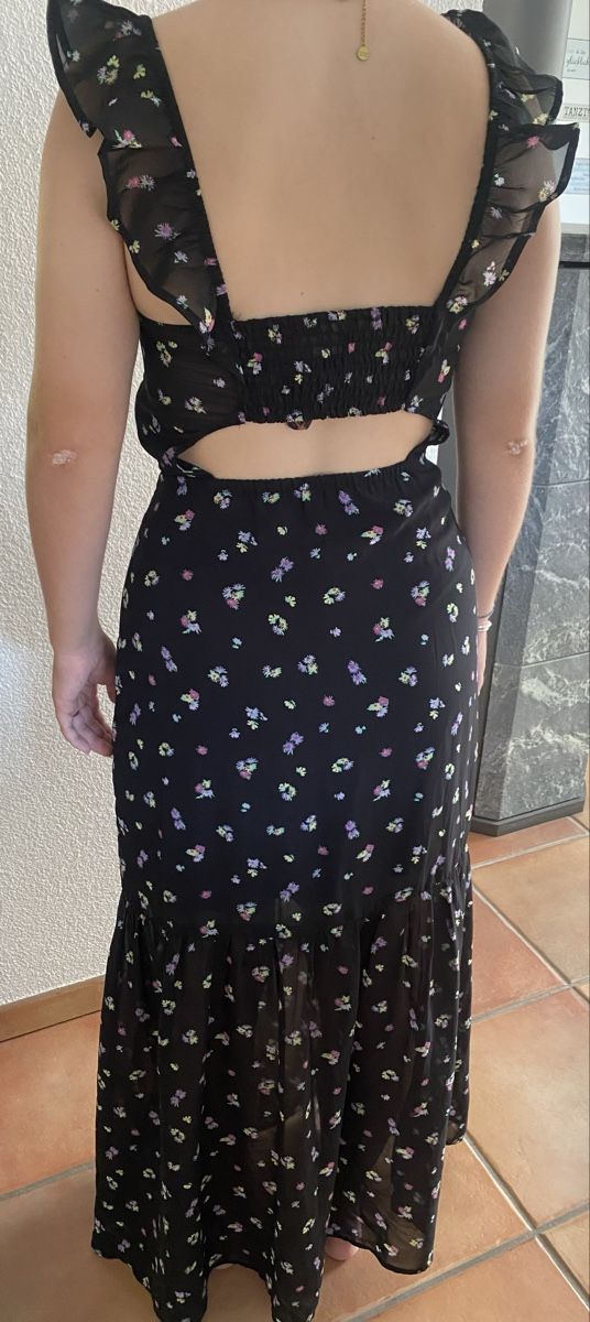 H&M Vestiti: Sommerkleid geblumt, Gr. 36 – Usato da Dornach venduto da Dlimi 1