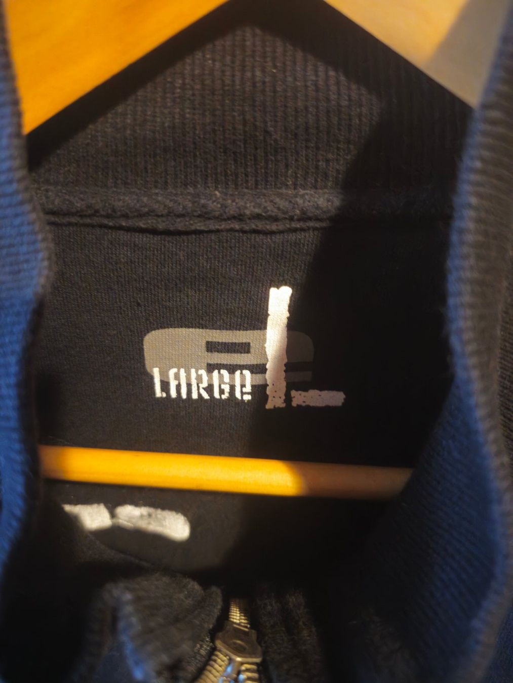 Maglioni & Felpe: Jaquette zippée noire taille L – Usato da Bernex venduto da Syssi57 2