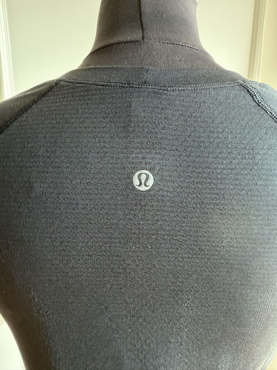 Lululemon T-Shirts: Lululemon T-Shirt – Gebraucht aus Thun von mir_8tjd 4