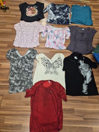 1 Oberteil/ T-shirt /Bluse grM nach Wahl B17