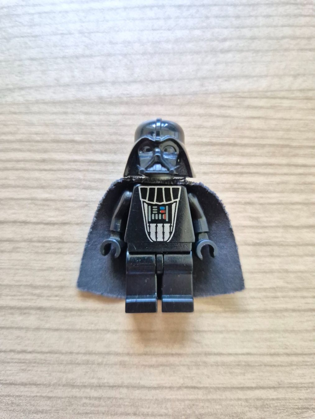 Star Wars Giocattoli: Lego Star Wars Figur Darth Vader SW1515 – Usato da Greifensee venduto da tbe_vt82