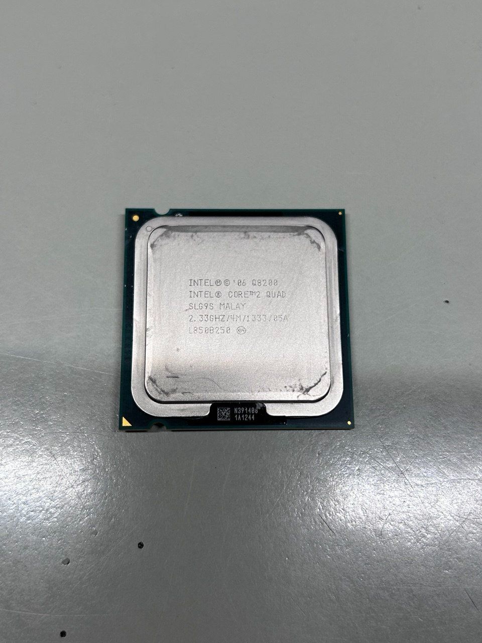 Intel Componenti elettronici: Intel Core 2 Quad Q8200 (SLG9S) – Usato da Giubiasco venduto da LorisVale 1