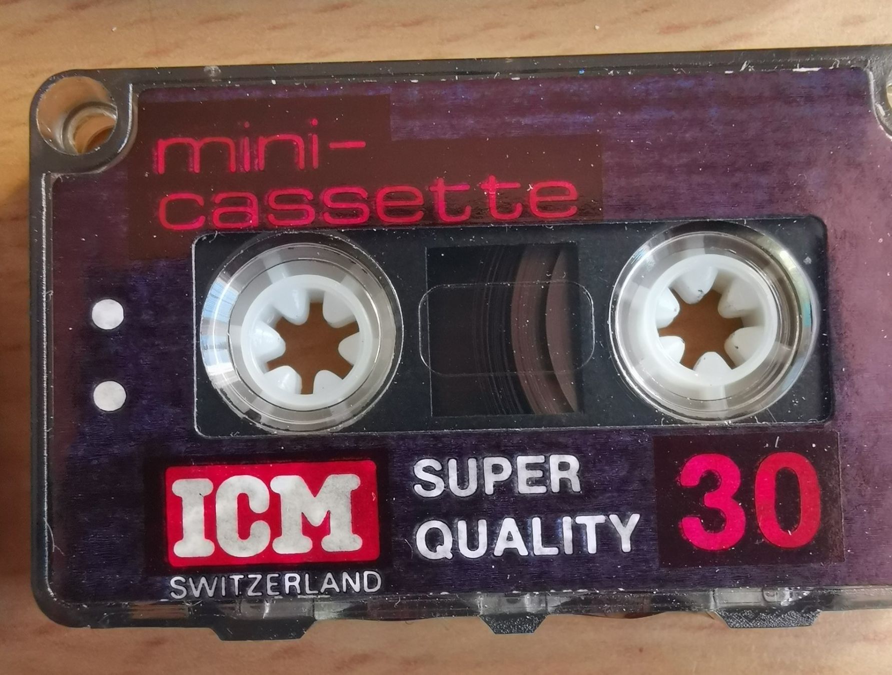 Musicassette: 8 Mini Tonbandkassetten – Usato da Liestal venduto da Ciccoo
