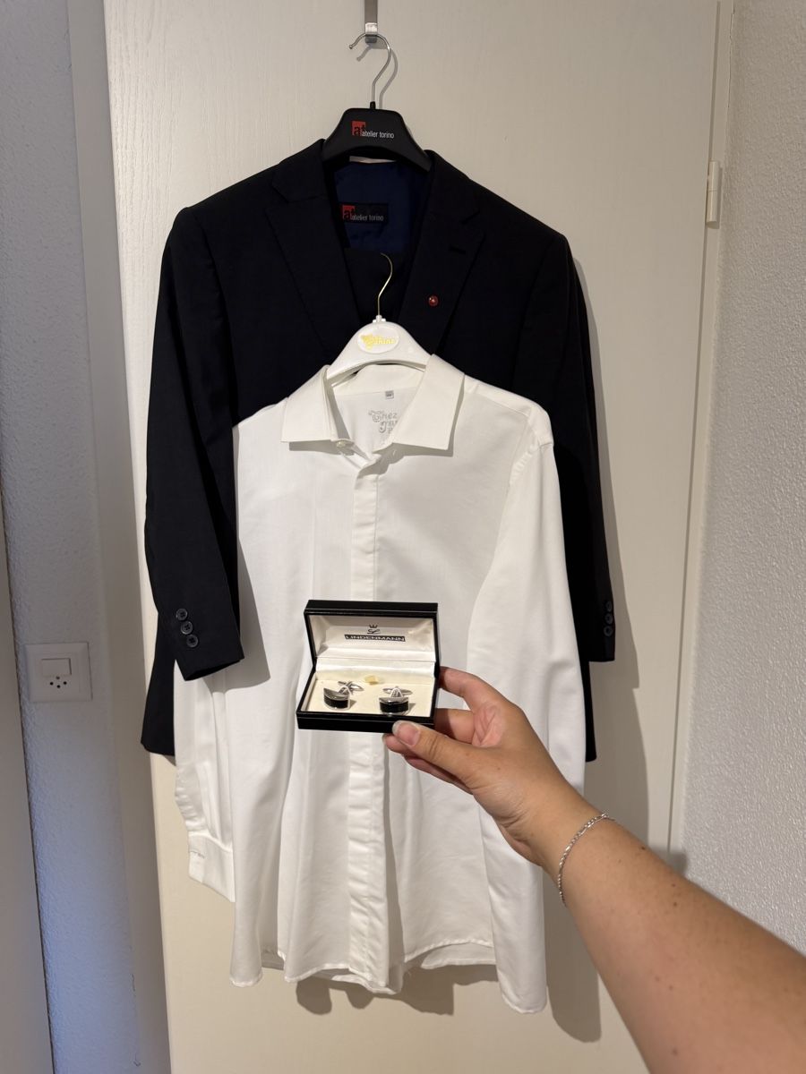 Completi: Hochzeitsanzug Grösse XXL – Nuovo (secondo la descrizione) da Schübelbach venduto da Sambodscha