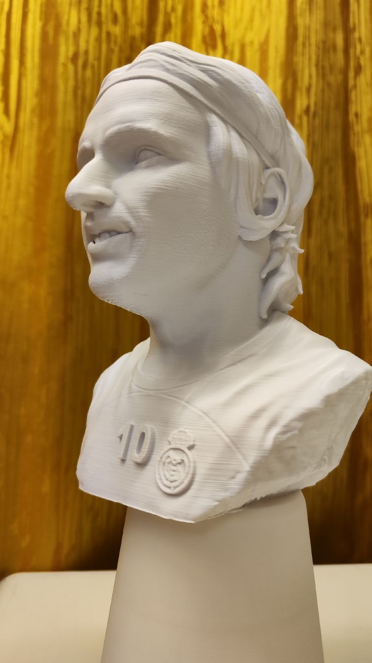 Skulpturen & Statuen: Luka Modric Büste 20cm – Neu (gemäss Beschreibung) aus Zürich von turbopuz 4
