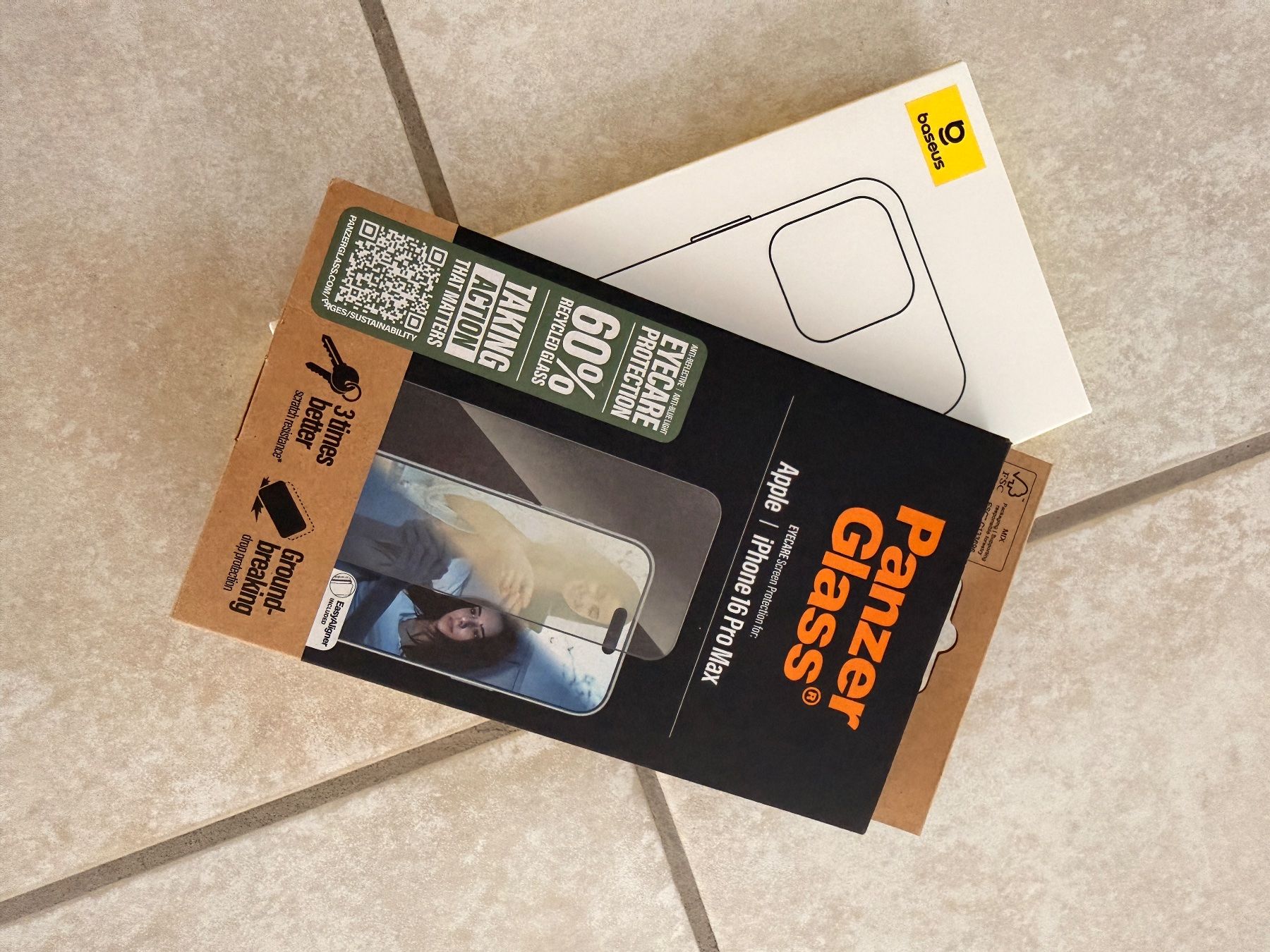 Apple Telefoni cellulari / Smartphones: iPhone 16 Pro MAX 256 GB – Usato da Schaan venduto da Jenny21222 5
