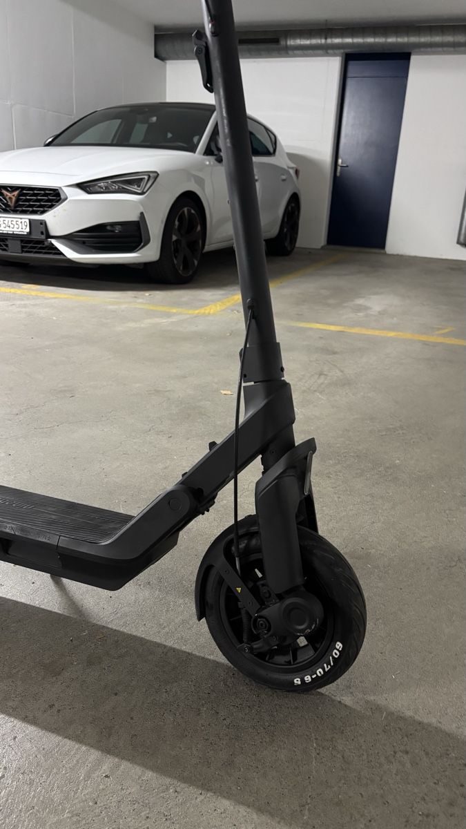 Veicoli elettrici: E-Scooter ninebot e3pro – Usato da Aristau venduto da mar_j6p6 3