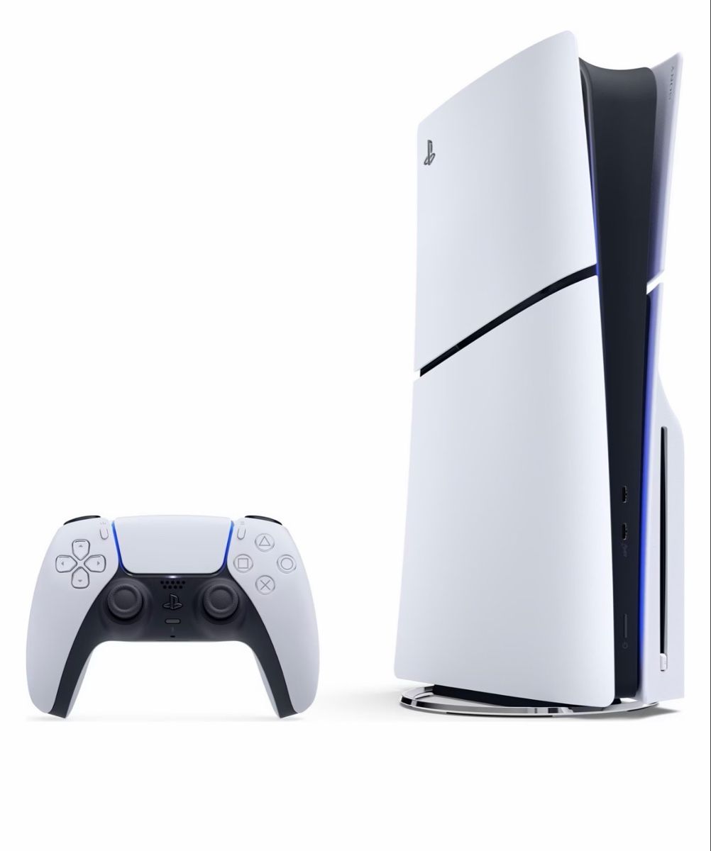 Sony Konsolen: PlayStation 5 Disc Edition + 2 Controller + UFC 5 – Gebraucht aus St. Gallen von phyzz 1
