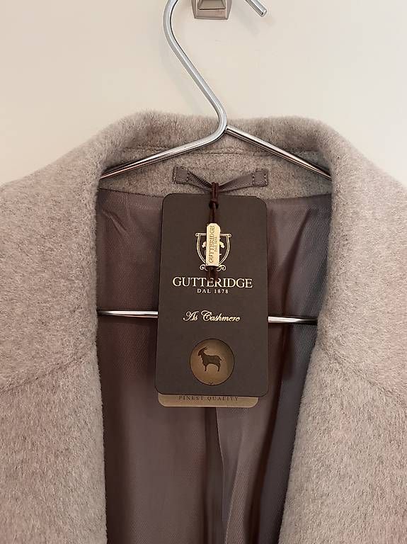 Cappotti: Gutteridge Cashmere Mantel Neu, Grösse 50 – Usato da Winterthur venduto da pabe91 1