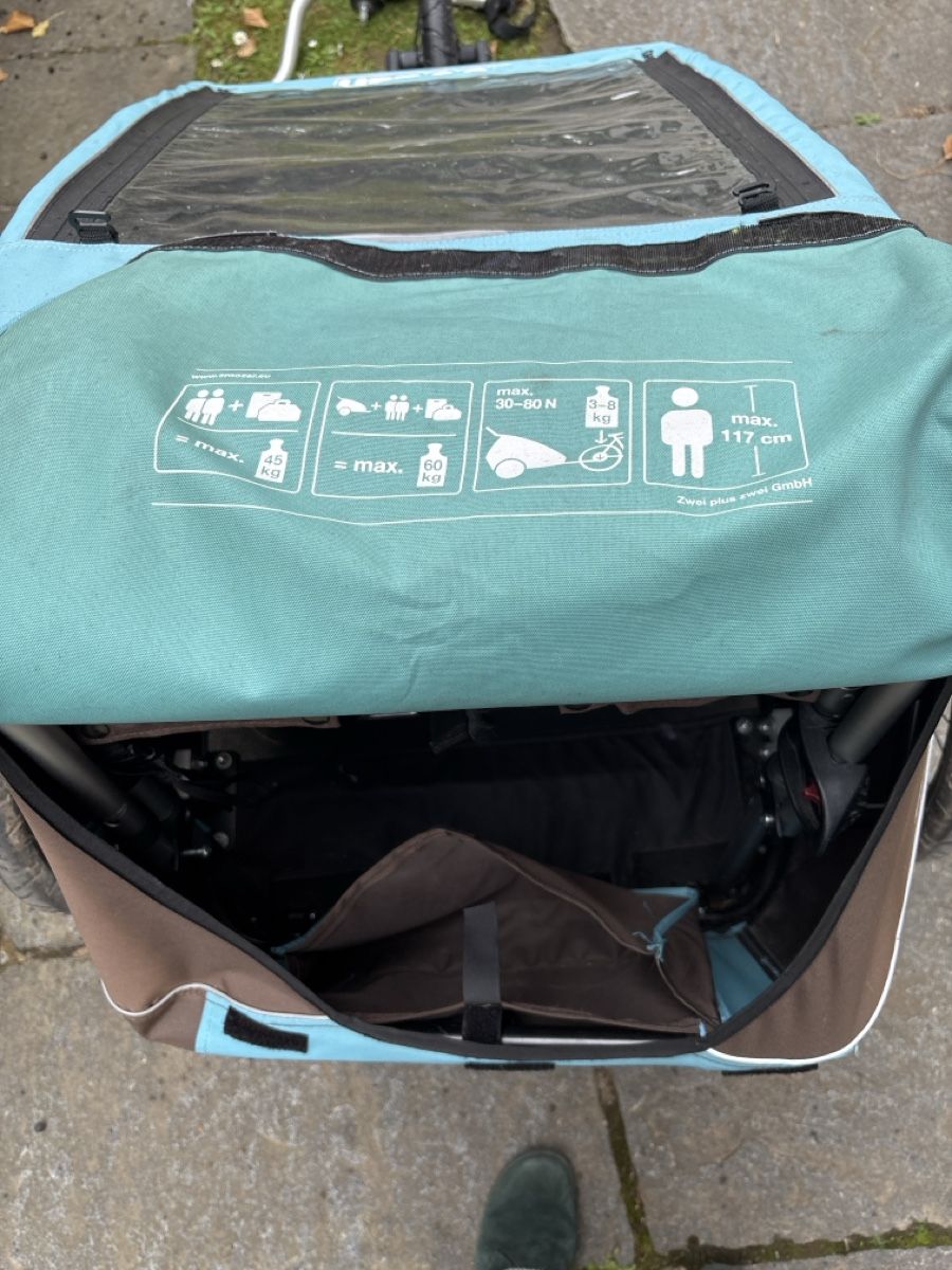 Croozer Rimorchi: Croozer Veloanhänger – Usato da Basel venduto da buyitbyisa 1